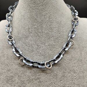 Sabika Grey & Silver Etched Chain Necklace